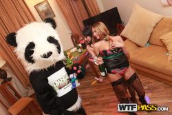 pornstar amelia ava genesis grace lerok margot penny viola under the influence of alcohol celebration women revel crew sex 7 250x167