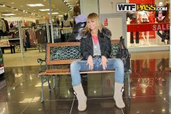 pornstar amelia kylie dangerous public restroom sex 250x167