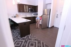 pornstar kenzie madison fucking my juicy ass stepsis 250x167