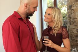 pornstar larry steel and victoria pure set the temper 1 250x167