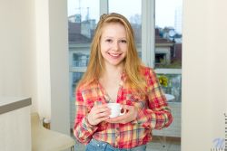 pornstar lilit strawberry blonde 250x167