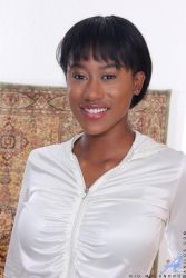 pornstar rio malandro scorching red pussy 167x250